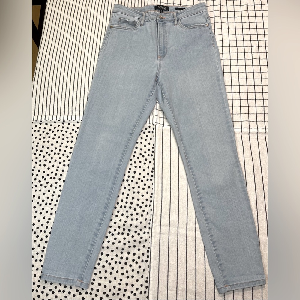 Buffalo David Britton Light Wash Skinny Jeans Size 28